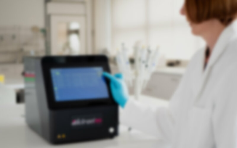 akiron® NEO - Automatisierter IFA Analyzer für die Autoimmundiagnostik